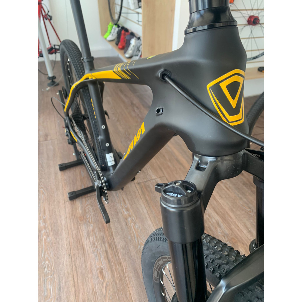 Bicicleta Java MTB 650B Delta 12V Talle 17