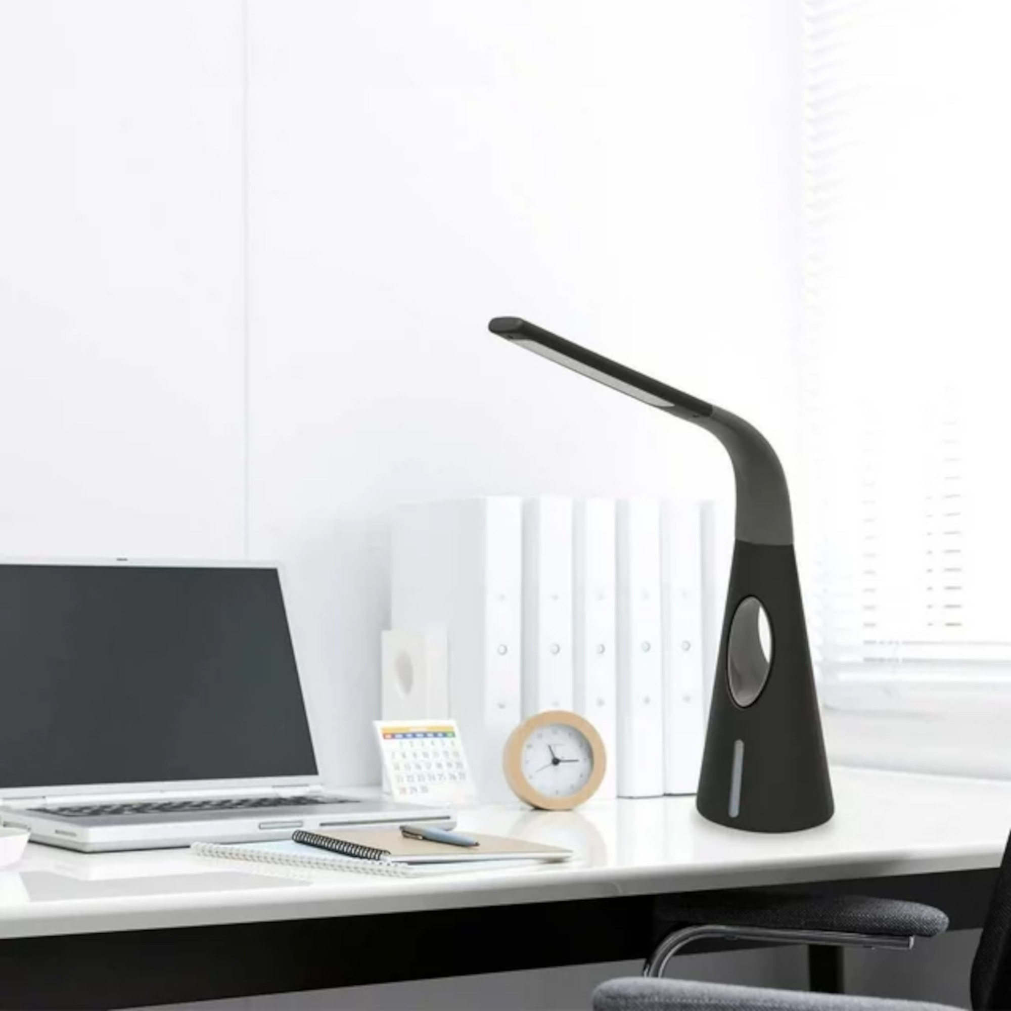 L mpara de Escritorio UltraBrite Sl9066 Puertos Usb Ventilador