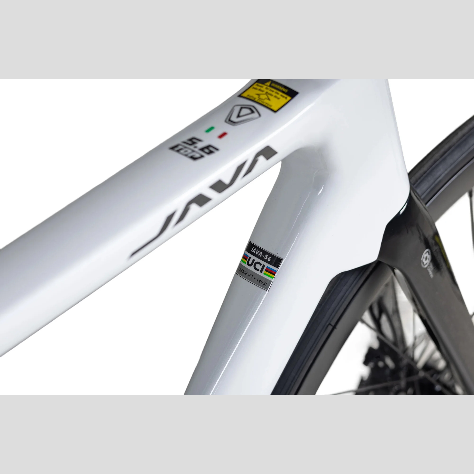 Bicicleta De Ruta Cambios Electrónicos Java Siluro 6 Top 24V Talle S