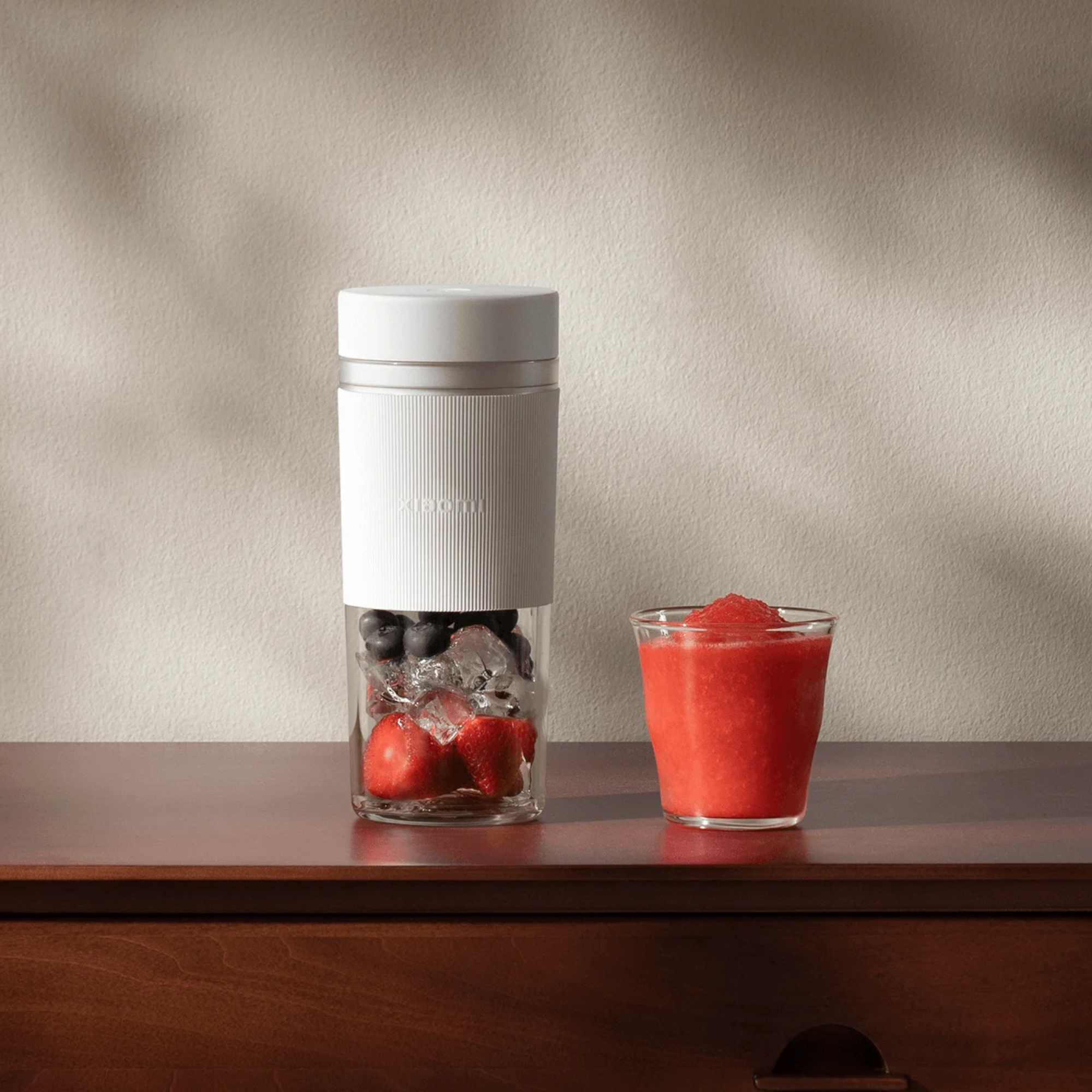 Licuadora Portátil Inalámbrica Xiaomi Bhr9223gl 300ml 45W